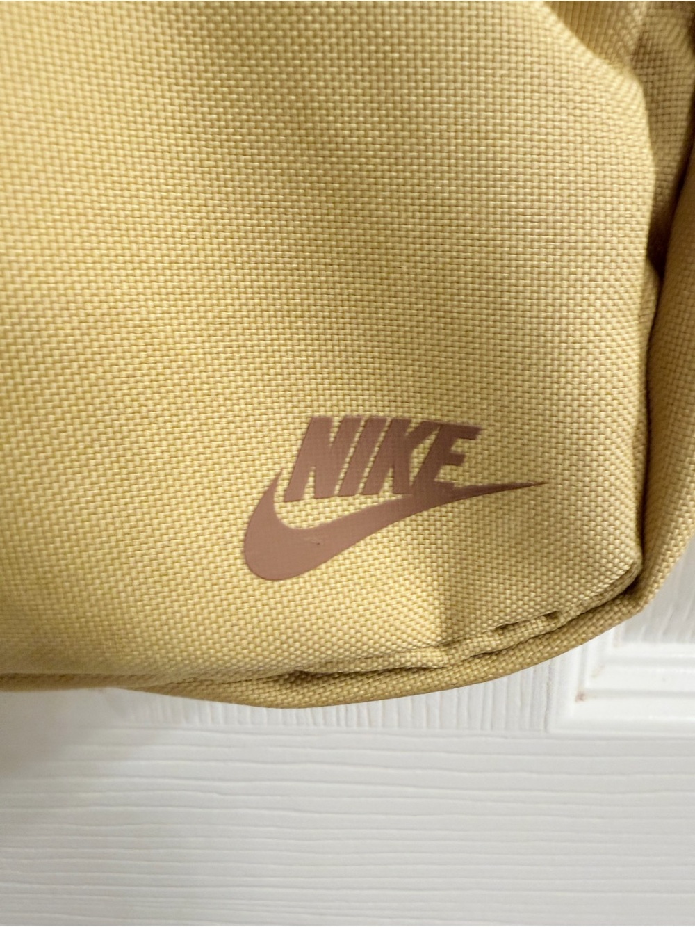 Nike Small Mustard Yellow Crossbody Belt Bag - Picture 3 of 7